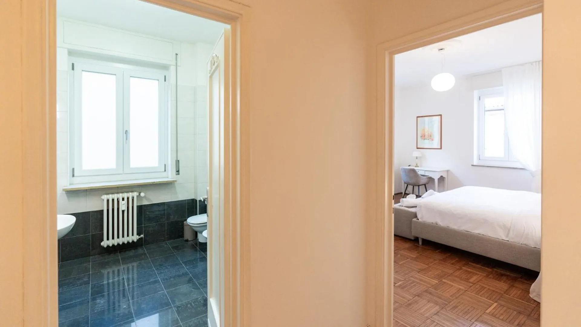 Domus Verona - Elegante Residenza Con Affaccio Su Porta Leoni Apartment