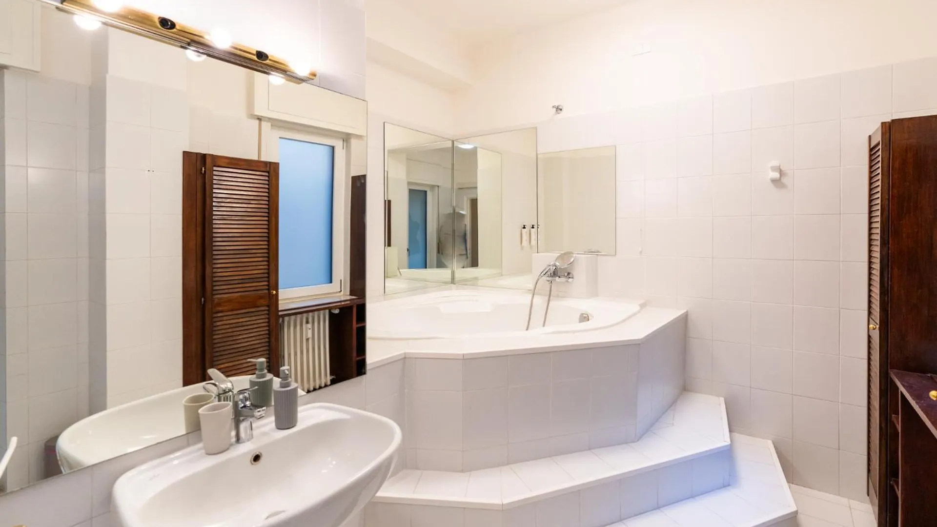 דירה Domus Verona - Elegante Residenza Con Affaccio Su Porta Leoni איטליה